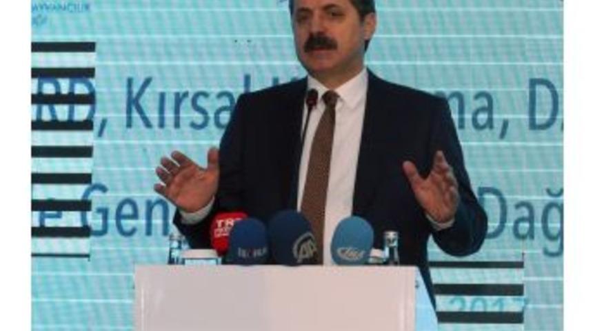 Bakan &Ccedil;elik, Erzurum&rsquo;dan Şap Aşılama Seferberliğini Başlattı