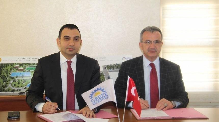 Başkan K&ouml;şker, Gebze-silvan Projelerine İmza Attı