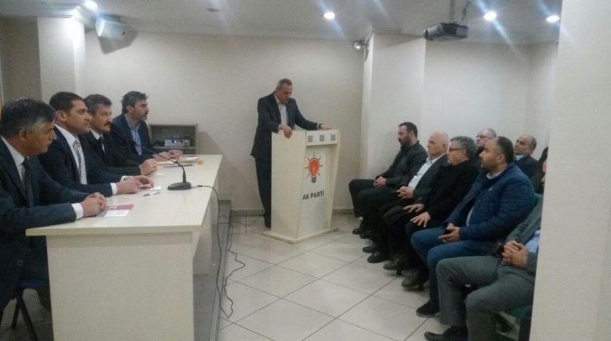 Ak Parti Merkez İl&ccedil;e Başkanlığı İstişare Toplantısını Yaptı