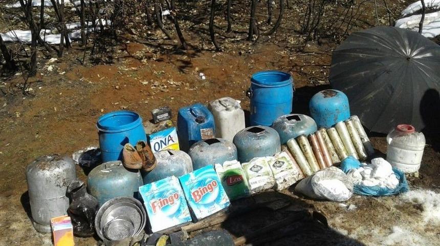 Hazro Ve Silvan&rsquo;da Pkk&rsquo;ya Ait 4 Sığınak İmha Edildi