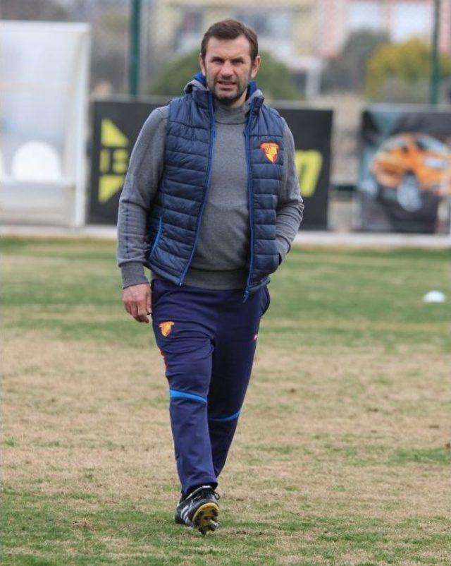 Okan Buruk, &ldquo;biz En Yukarıda Olmak İstiyoruz. G&ouml;ztepe&rsquo;ye Yakışan Bu&rdquo; 3