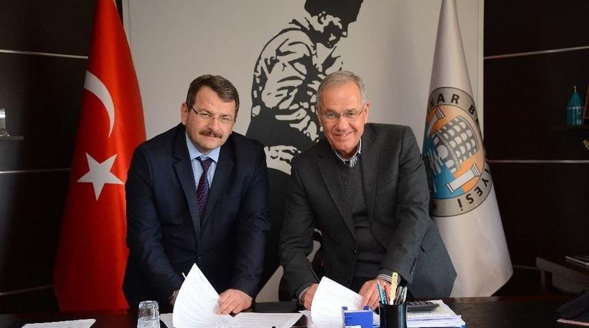 Dinar Belediyesi İle Sgk Arasında Protokol İmzalandı