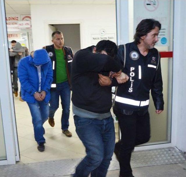 Milas ta 31 M&uuml;lteci Ile 3 Organizat&ouml;r Yakandı 1