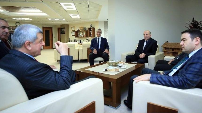 Başkan Karaosmanoğlu, Ağrı Valisi Işın&rsquo;ı Ağırladı