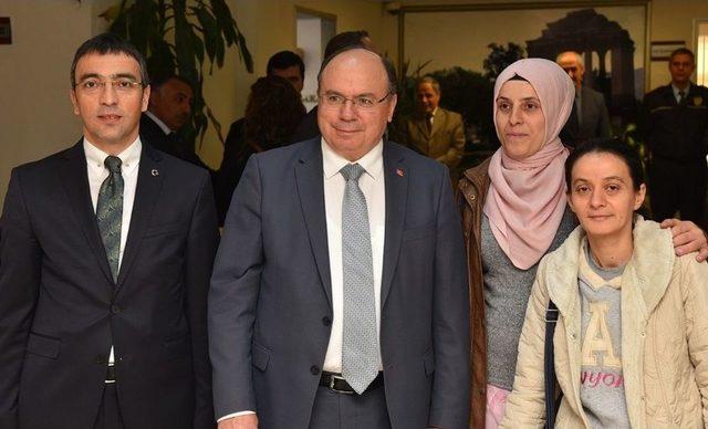 Muğla Valisi Amir &Ccedil;i&ccedil;ek&rsquo;ten Yeni Milas Kaymakamı Arslan&rsquo;a Ziyaret 1