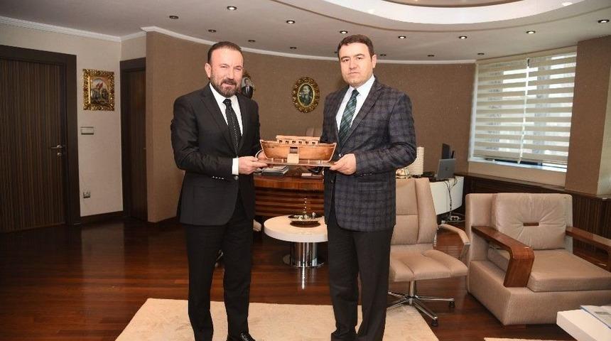 Başkan Doğan, Ağrı Valisi Işın&rsquo;ı Ağırladı