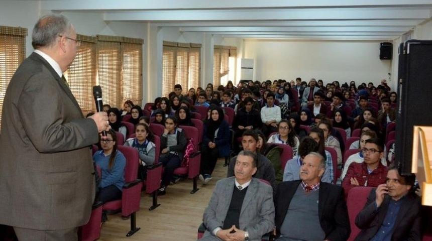 Belediye Başkanı Kutlu Adıyaman Anadolu Lisesi &Ouml;ğrencileriyle Buluştu