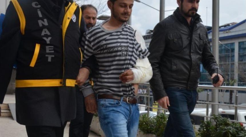 Gasp Ettiği Ara&ccedil;la K&ouml;fteciye Dalan Katil Zanlısı Tutuklandı