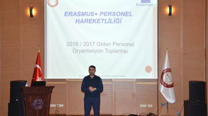 Mk&uuml;&rsquo;de Akademik Ve İdari Personele Oryantasyon Toplantısı