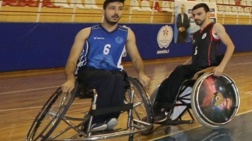 Pamukkale Belediyesporlu Yunus Emre&rsquo;ye Milli Davet