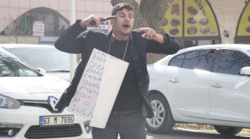 Belediye &Ouml;n&uuml;nde Tabancayla Intihar Girişimi