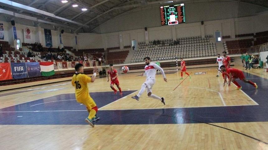 Futsal Milli Takımı Tacikistan&rsquo;ı Yendi