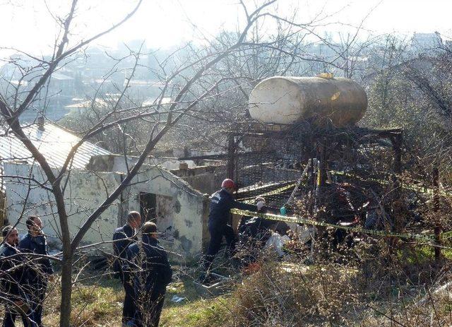 Pendik&rsquo;te Kuyudan Kadın Cesedi &Ccedil;ıktı 1