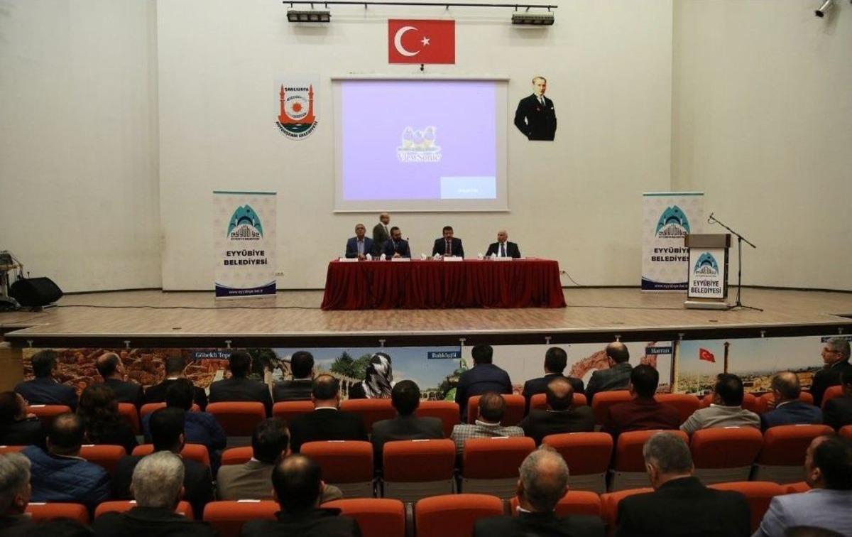Eyy&uuml;biye Belediyesinden Yeni Anayasa Ve Cumhurbaşkanlığı Sitemi Paneli