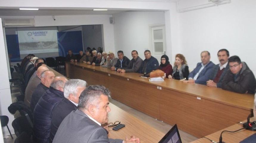 Tahmazoğlu Siyaset Akademisinde Konuştu