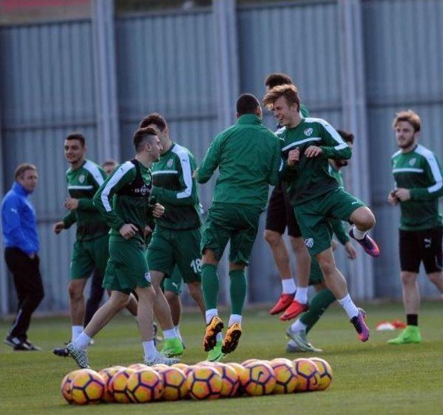 Bursaspor, Kasımpaşa Provasını Yaptı 1