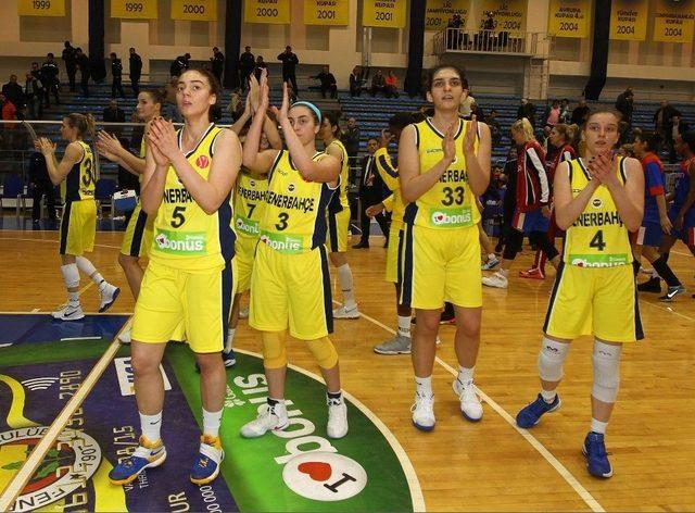 Fenerbah&ccedil;e, &Ccedil;eyrek Finale Y&uuml;kseldi 2