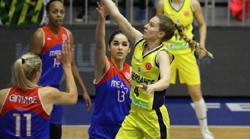 Fenerbah&ccedil;e Kadın Basketbol Takımı &Ccedil;eyrek Finale Galibiyetle &Ccedil;ıktı