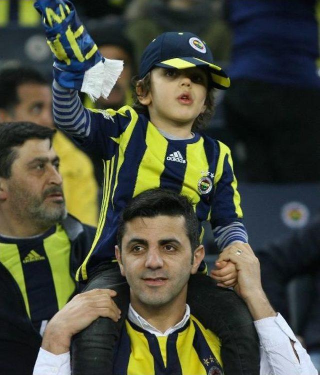 Fenerbahçe - Krasnodar Maçından Fotoğraflar (2)