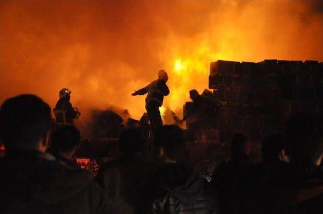 İnegöl’Deki Soğuk Hava Deposunda Yangın 2