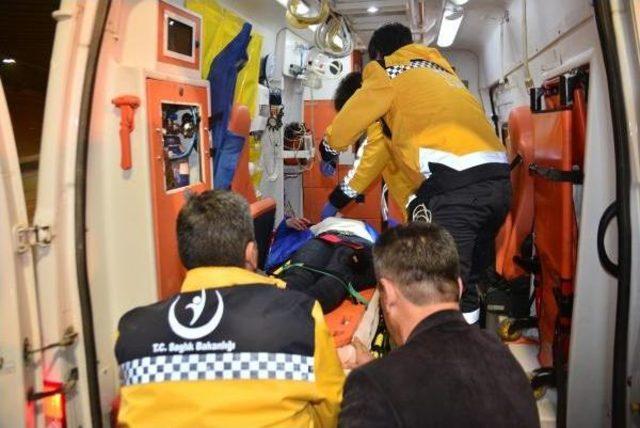 Alt Ge&ccedil;ide Atlayan Kadın, Ağır Yaralandı 3