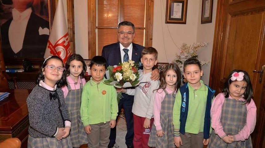 Çocukların Başkan Yağcı Sevgisi