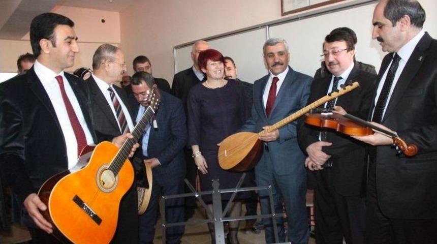 Şişli&rsquo;den Van&rsquo;a &lsquo;g&ouml;n&uuml;l K&ouml;pr&uuml;s&uuml;&rsquo;