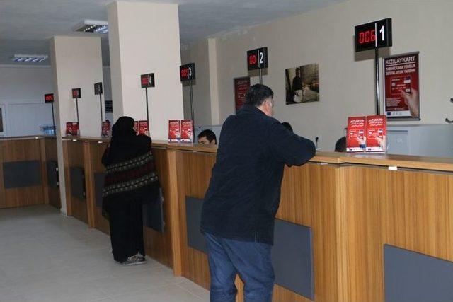 Kaymakam Yosunkaya Türk Kızılayının Hizmet Merkezini Ziyaret Etti 1