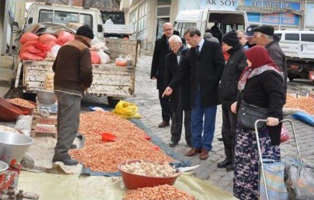 Başkan Özkan, Pazarcı Esnafıyla Buluştu