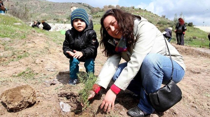 Karşıyaka&rsquo;da Yeşil Seferberlik