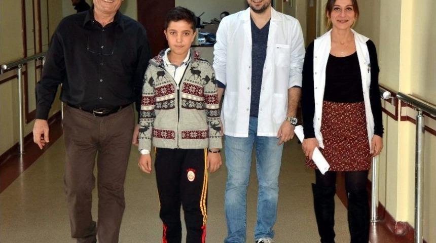 13 Yaşındaki Furkan Tek Başına Y&uuml;r&uuml;meye Başladı