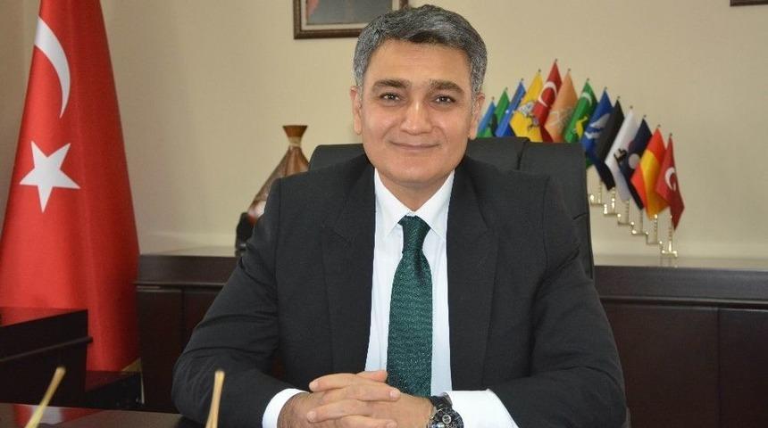 Tarihi Maçın Topuna İlk Teklif Müdür Zeybek’ten