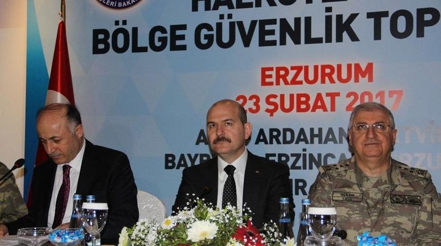 İ&ccedil;işleri Bakanı S&uuml;leyman Soylu, B&ouml;lge G&uuml;venlik Toplantısına Katıldı