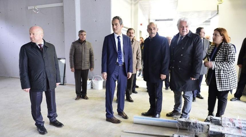 Be&uuml; İbn-i Sina Kamp&uuml;s&uuml;nde Sosyal Tesisler Kompleksi Hizmete Giriyor