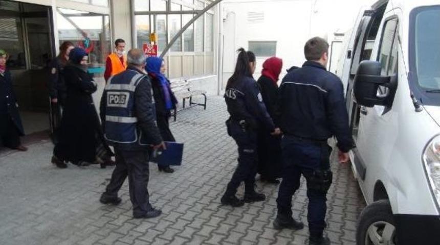 Fetö'nün Abi Ve Ablaları Adliyeye Sevk Edildi