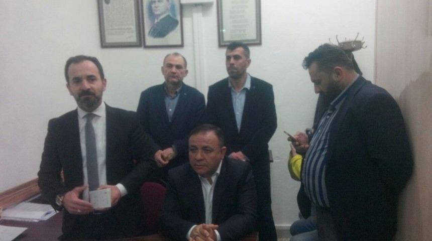 İzmir&acute;deki K&ouml;rezliler Artık Tek &Ccedil;atı Altında