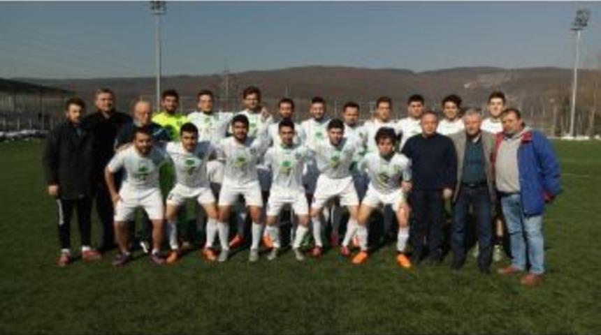 D&uuml;zce Belediyesporda Gen&ccedil; Kadronun Başarısı