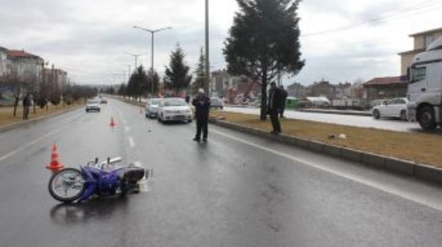 Tavşanlı&rsquo;da Trafik Kazası: 2 Yaralı
