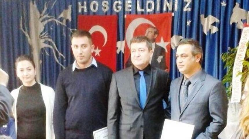 Meliha Ve Doğan Akad İlkokulunda Z-k&uuml;t&uuml;phane Modeli