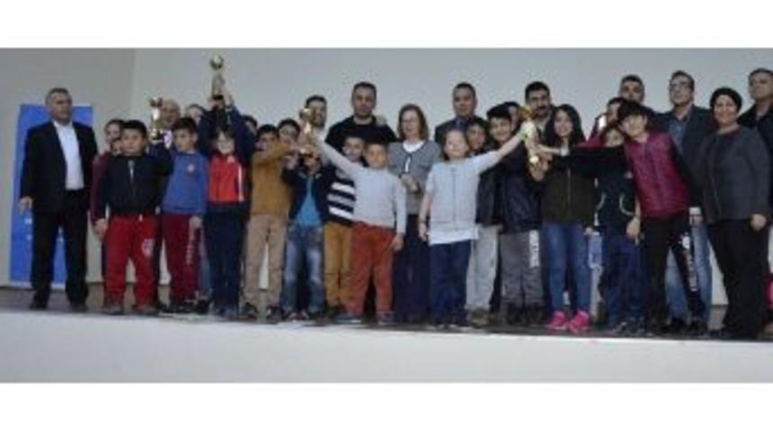 K&uuml;&ccedil;&uuml;kler Satran&ccedil; Takım Turnuvası Sona Erdi
