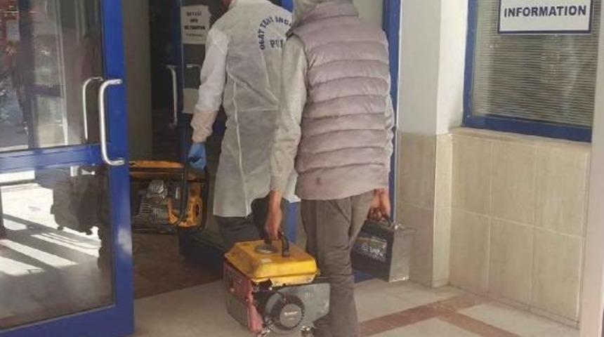 Muğla'nın 2 Il&ccedil;esinde Hırsızlığa 3 G&ouml;zaltı