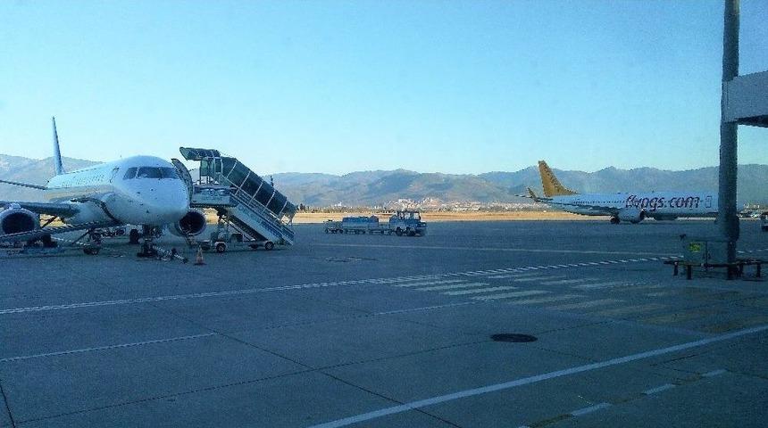 Ağır Kış U&ccedil;uşları Olumsuz Etkiledi