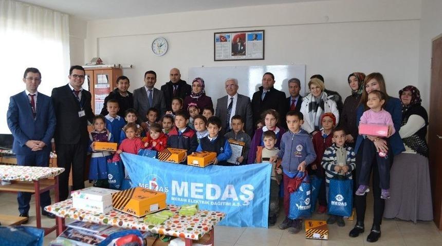 Medaş&acute;tan Kardeş Okul Projesi