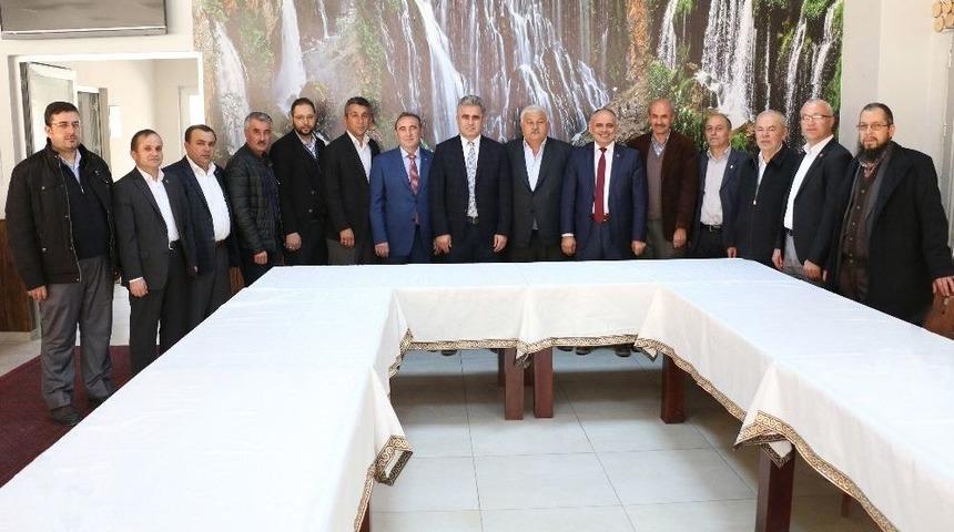 Kayseri&rsquo;nin Yahyalı İl&ccedil;esinde Ak Parti, Mhp Ve Stk&rsquo;lar Referandum&rsquo;da &rsquo;evet&rsquo; Oyu Kullanacaklarını A&ccedil;ıkladı