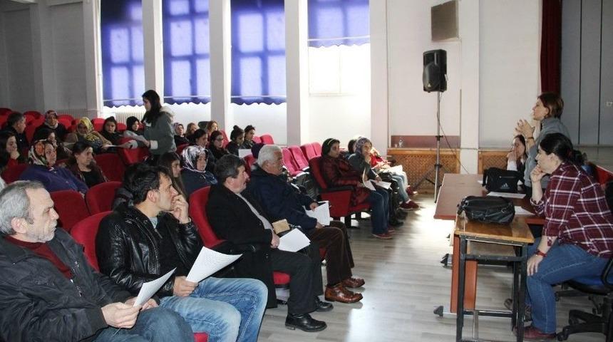 &Ouml;ğrenciler Avrupa&rsquo;ya Staja Gitti