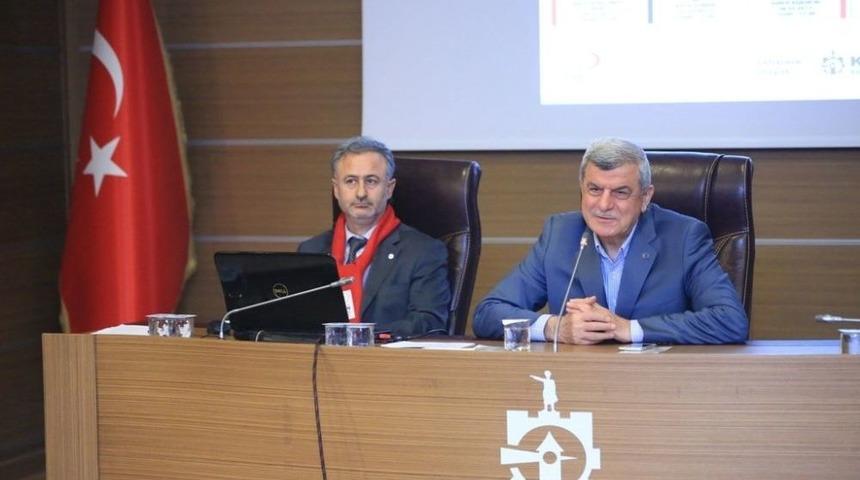 B&uuml;y&uuml;kşehir Personeli, Kızılay&rsquo;a Kan Bağışında Bulunuyor