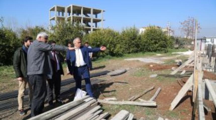 Erdemli Belediyesi, Eski Beldelerin Tamamına D&uuml;ğ&uuml;n Salonu Yapıyor