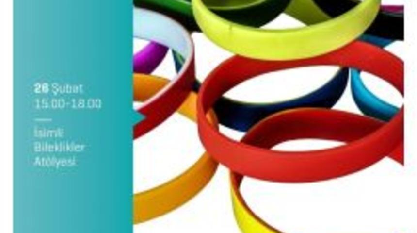 Miniklerden Kendi İsimlerine &Ouml;zel Bileklikler