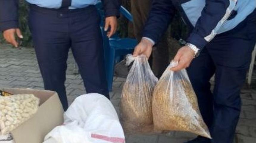 Kumluca&rsquo;da Ka&ccedil;ak Sigara Ve T&uuml;t&uuml;n Operasyonu