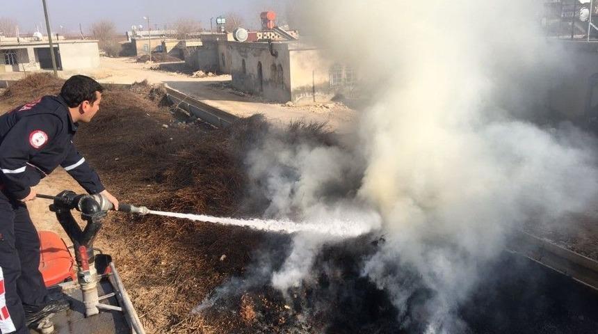 Odunlukta &Ccedil;ıkan Yangın İtfaiye Ekiplerince S&ouml;nd&uuml;r&uuml;ld&uuml;